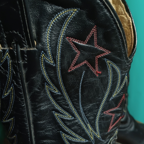 SOLD 90s Vintage Womens Mid Calf Red & Black Star Western Cowboy Boot USA Sz 7 - Picture 8 of 9
